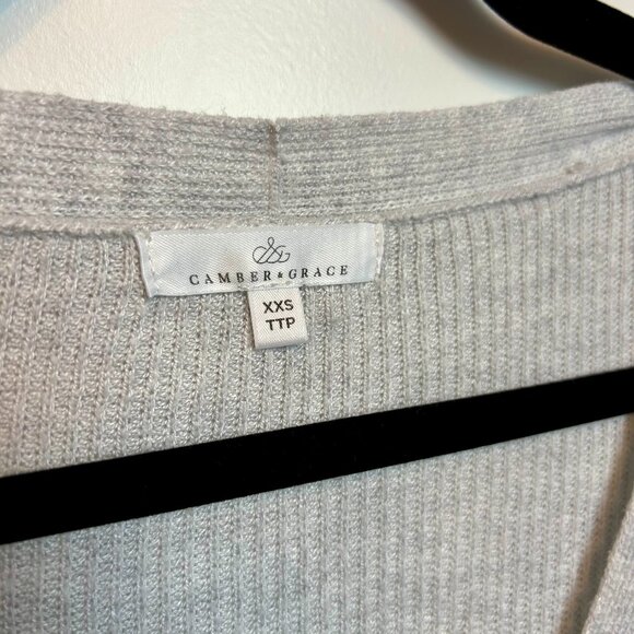 Camber & Grace Ivory Grey Knit Sweater XXS - Picture 4 of 5